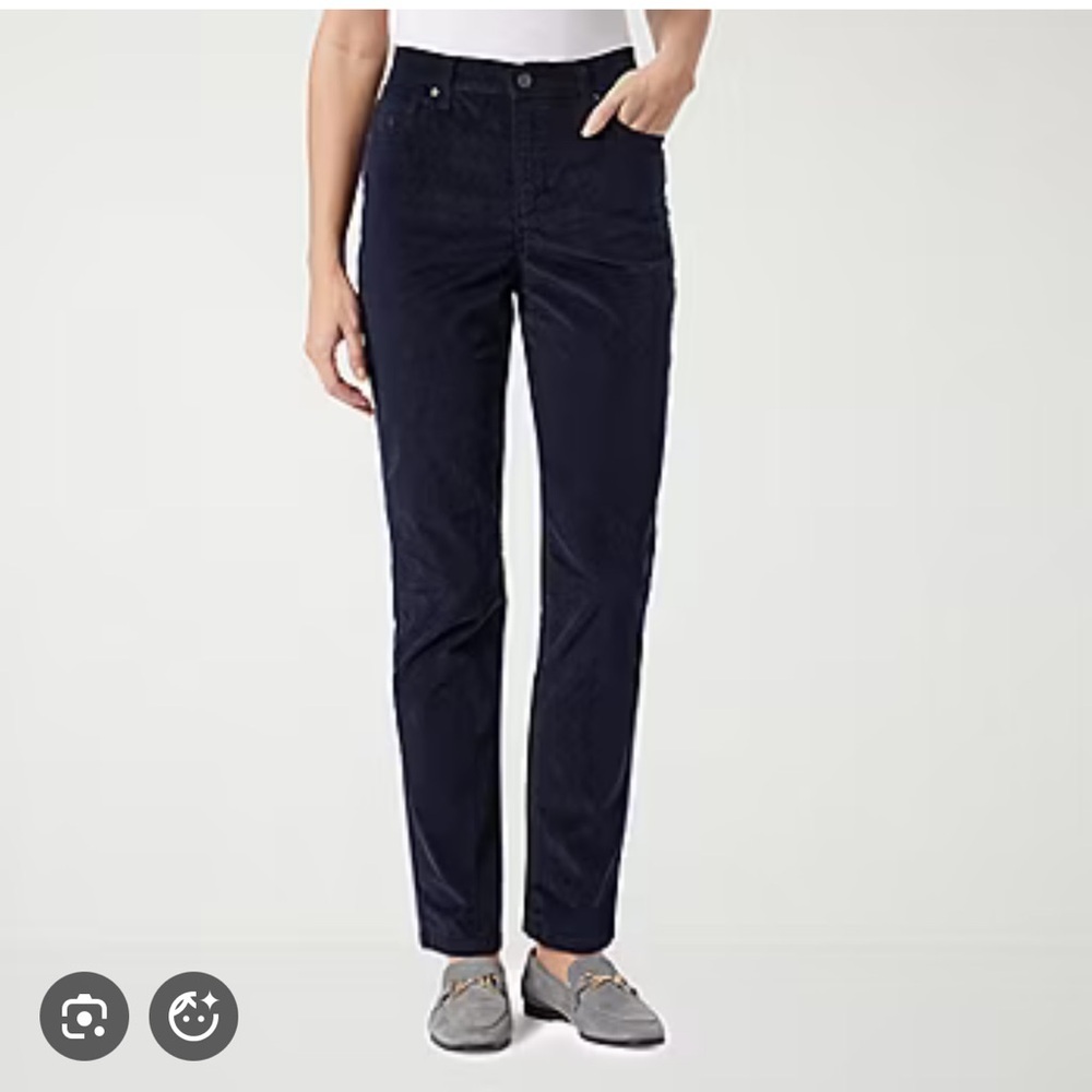 Eileen Fisher Cordouroy Ankle Crop Straight Leg Navy Blue. Size 10 ** Flaw**